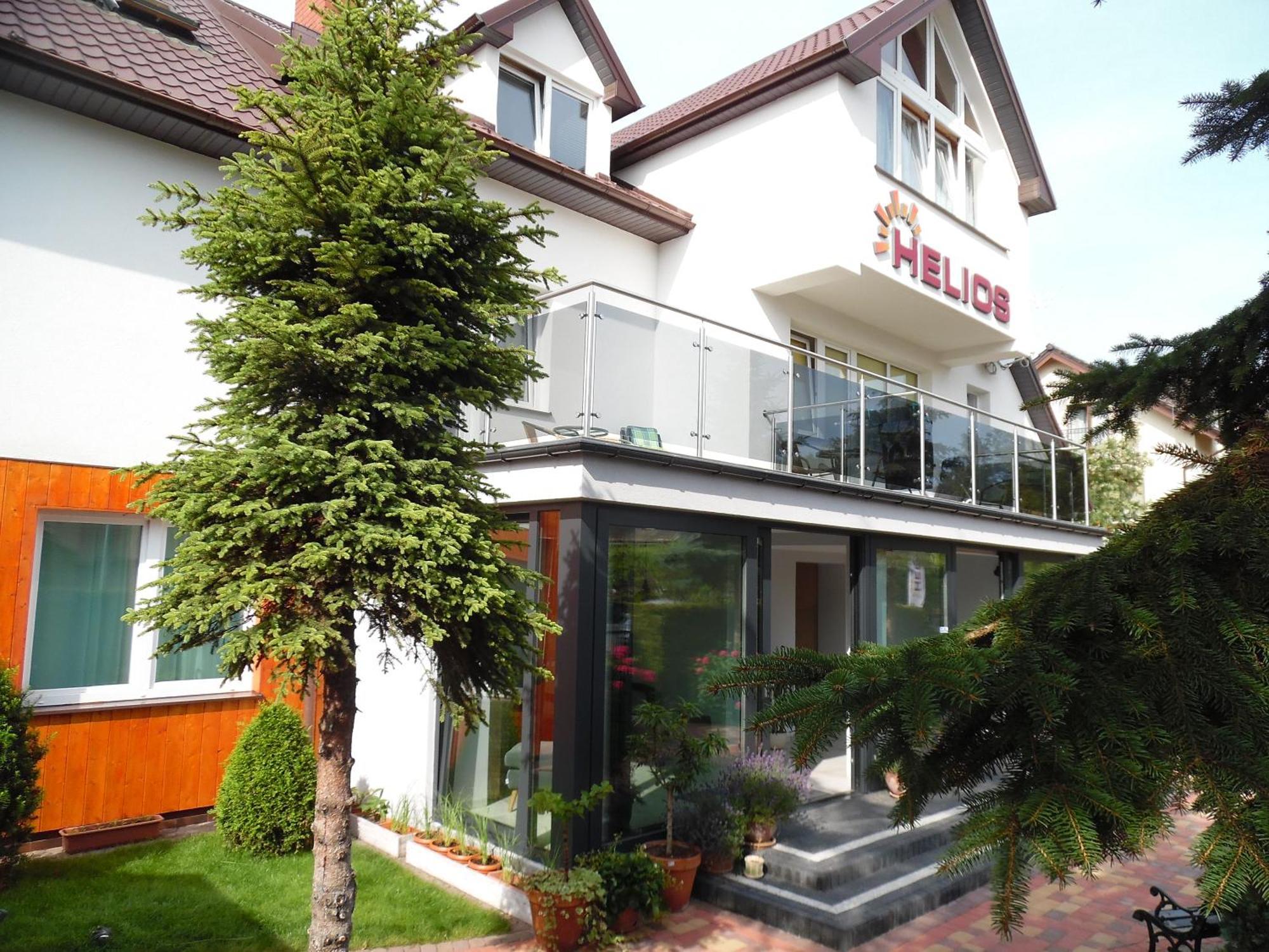 Helios Hotel Dębki Exterior foto
